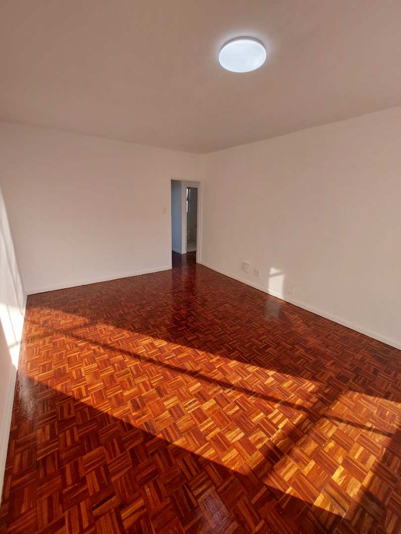 To Let 2 Bedroom Property for Rent in Tamboerskloof Western Cape